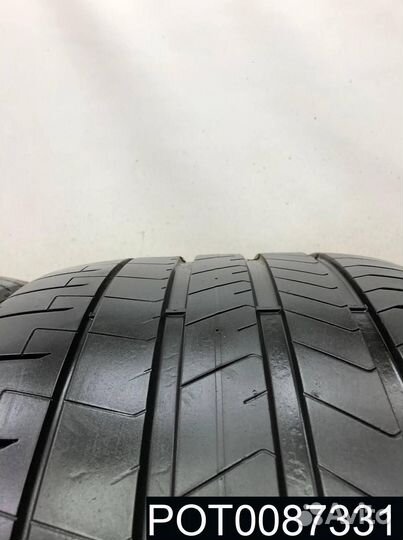 Pirelli P Zero PZ4 305/30 R21 104Y