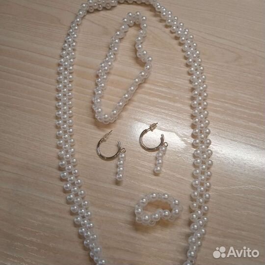 Изделия из бисера в наличии и под заказ