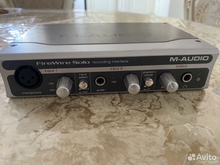 Студийный микрофон и звуковая карта