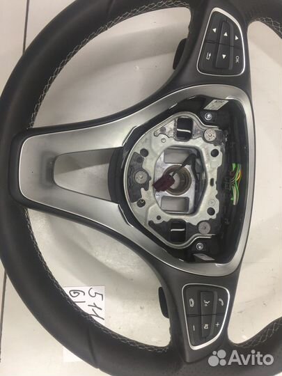 Рулевое колесо (Mercedes-Benz GLA-class)