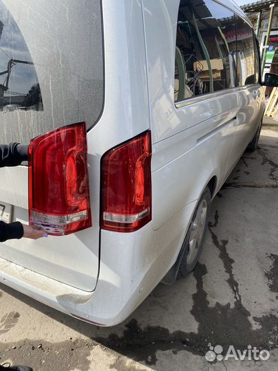 Фонарь задний Правый V-klass W-447 A 447 820 06 64