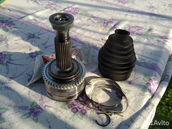 Шрус передний внешний (левый правый)