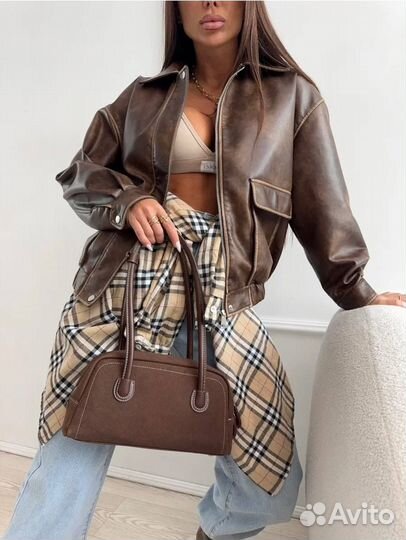 Куртка бомбер из экокожи