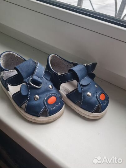 Сандалии детские 110р,22см по стельке