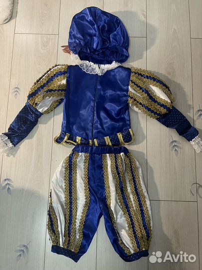 Карнавальный костюм пажа, глашатая, принца 110