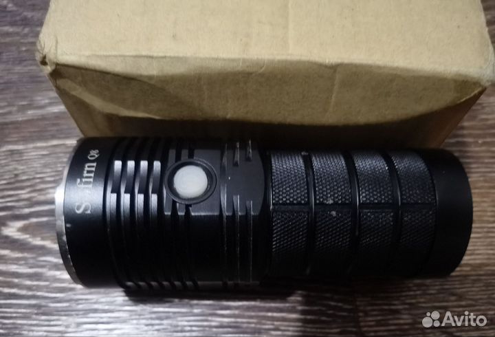 Мощный фонарь Sofirn Q8