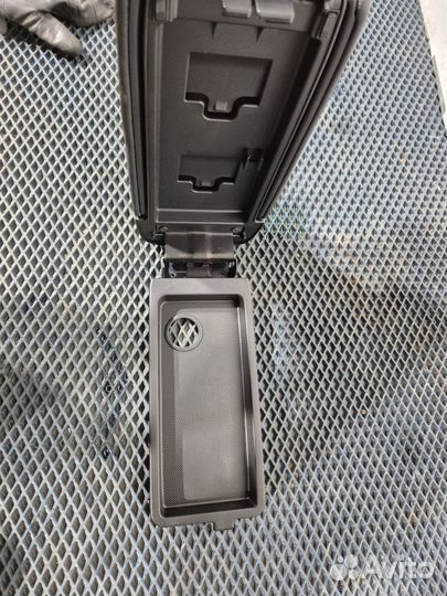 Подлокотник Honda Accord CL7 K20A 2007