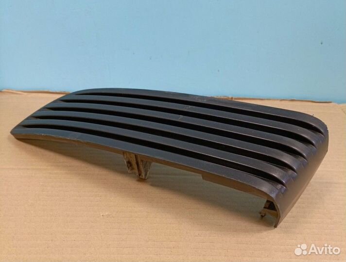 Накладка на бампер левая Nissan Sunny FB15