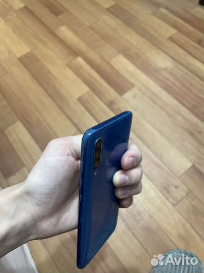 Samsung Galaxy A50, 4/64 ГБ