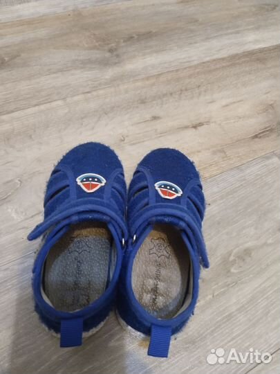 Сандалии текстильные