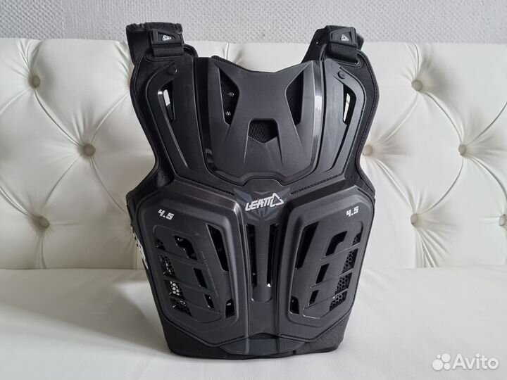 Мотозащита тела Leatt Chest Protector 4.5 новая