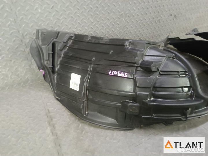 Подкрылок передний левый nissan march