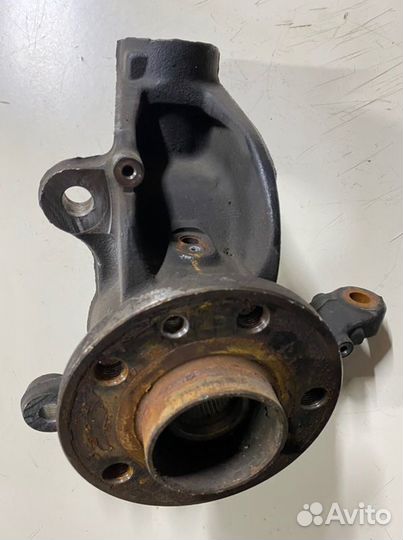 Поворотный кулак левый Volvo S80