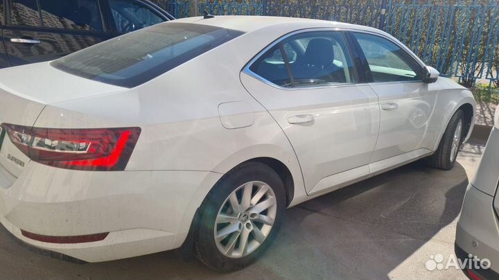 Skoda Superb 1.8 AMT, 2018, 10 000 км