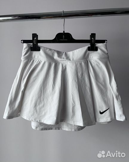 Теннисная юбка с шортами Nike Victory Dri-FIT