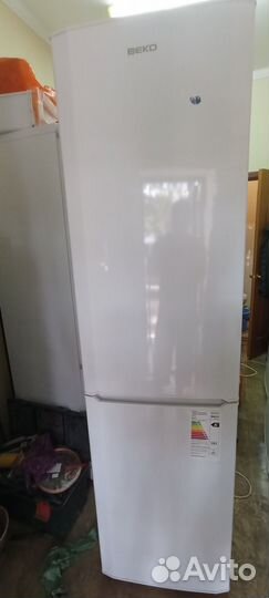 Холодильник beko