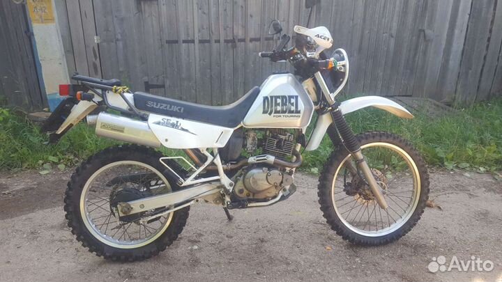 Suzuki djebel 200