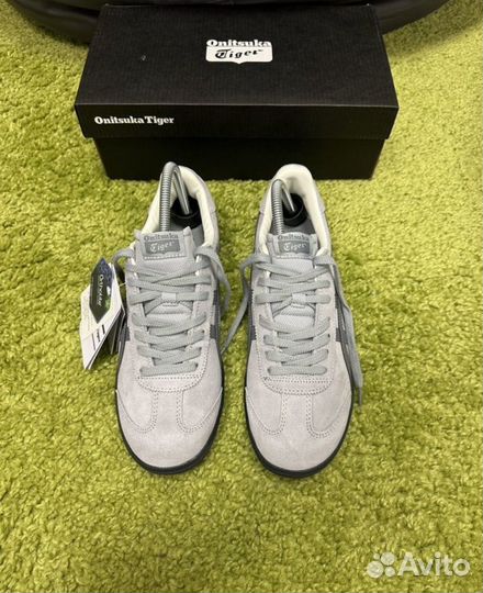 Onitsuka tiger