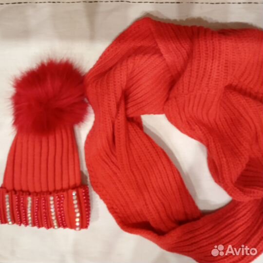 Зимние шапки, снуд , перчатки для девочки 7 - 13 л