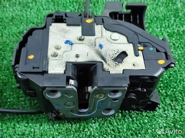 Замок двери задней левой Renault Scenic 3 (JZ) 20