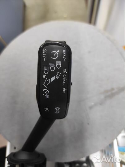 Подрулевой переключатель с круиз-контролем Skoda