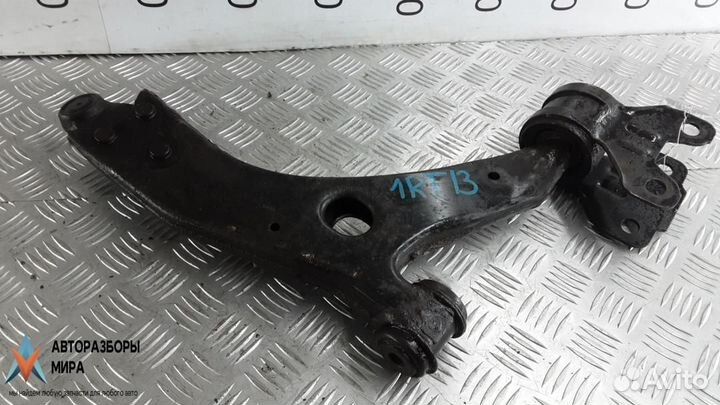 Рычаг передний левый Ford Focus 3 рест. 2015