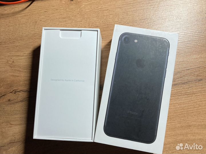Телефон iPhone 7 32gb обмен