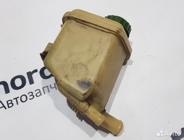 Бачок гидроусилителя Volkswagen Touareg 1 7L 4.2