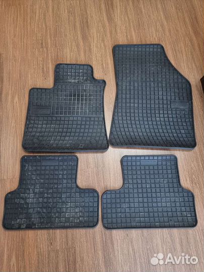 Коврики резиновые renault megane IV
