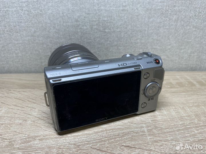 Sony NEX-5 APS-C FullHD Sony E