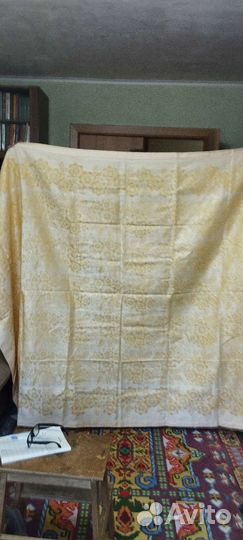 Текстиль для дома: скатерти, салфетки и прочее