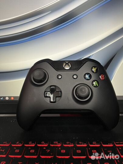 Геймпад для Xbox One