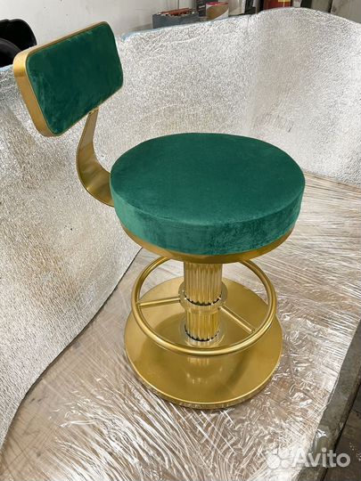 Стул высокий барный со спинкой