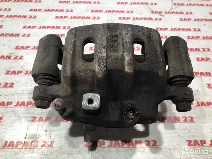 Суппорт передний правый Mitsubishi Challenger K99