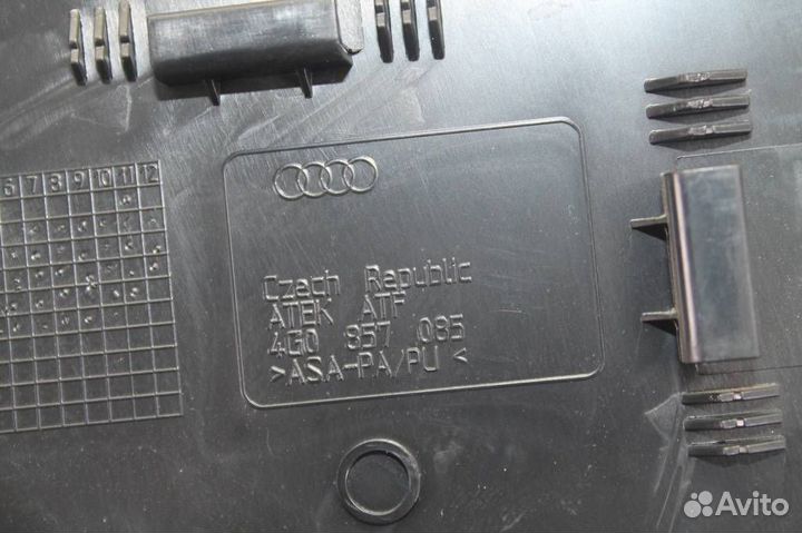 Накладка на торпедо боковая левая Audi A6(C7)