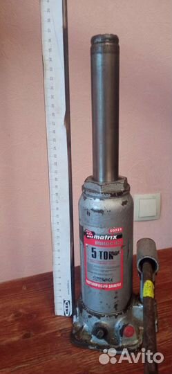 Домкрат гидравлический