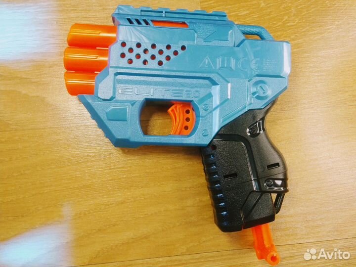 Бластеры Nerf Zero