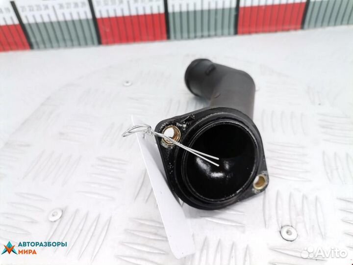 Корпус термостата Volkswagen Golf 3 1998