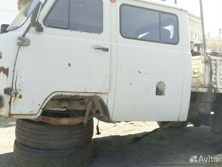 Продаю уазик по болтам