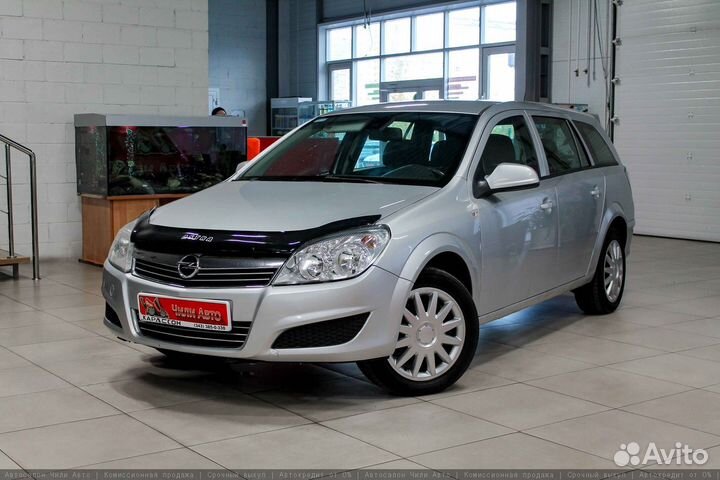 Opel Astra 1.6 МТ, 2012, 185 000 км