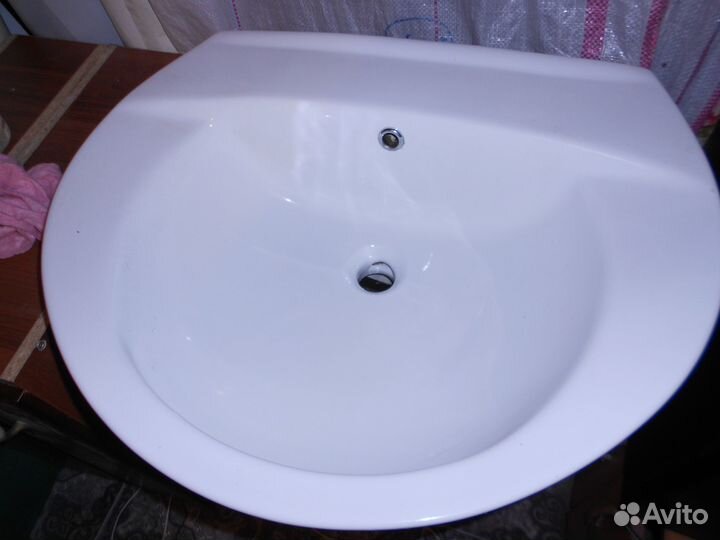Раковина с подставкой