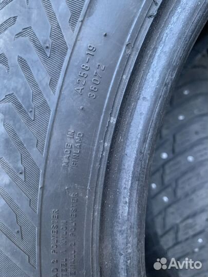 Nokian Tyres Hakkapeliitta 8 235/50 R17 100T