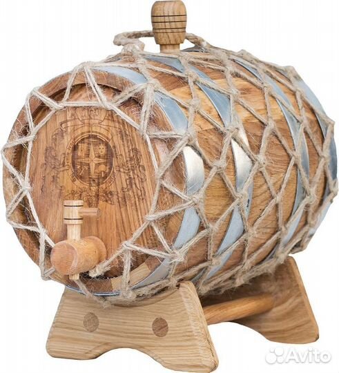 Дубовый бочонок с гравировкой, 5 л