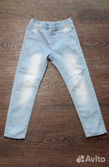 Джинсы на девочку 98- 104