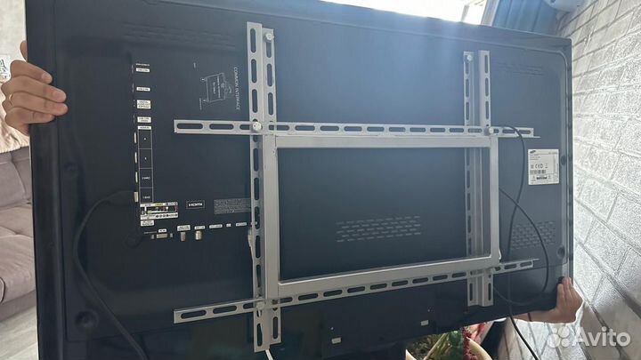 Телевизор samsung