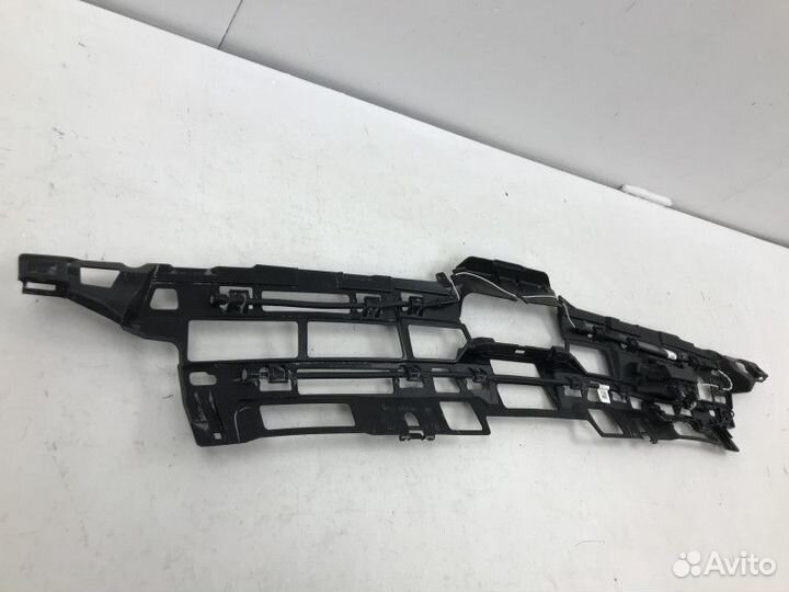 Кронштейн заднего бампера Nissan X-Trail 3 (T32)