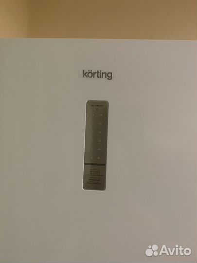 Морозильная камера Korting knfr 1896 W