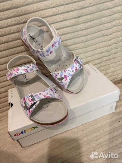 35 Новые босоножки Geox