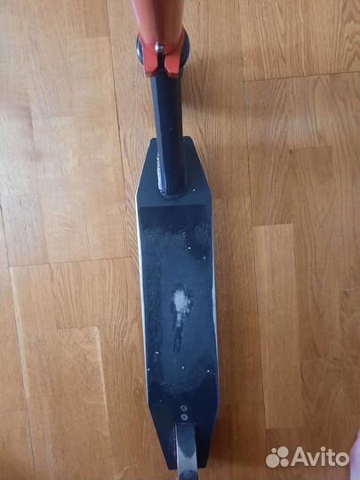 Трюковой самокат xaos