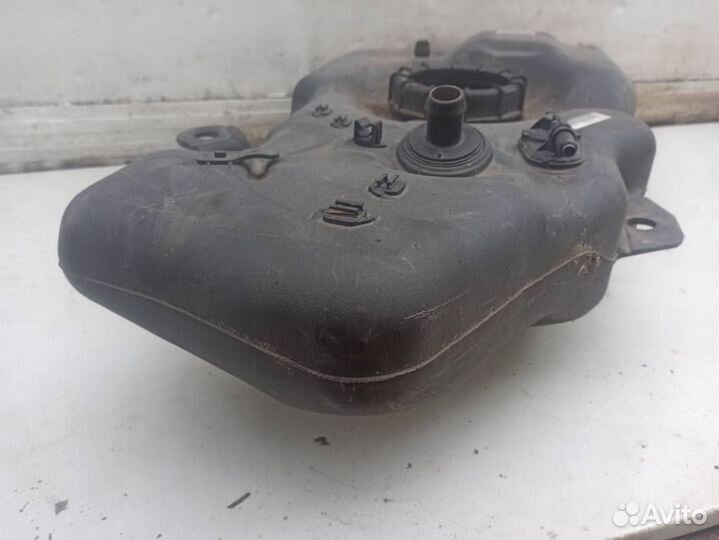 Бачок мочевины Мерседес